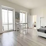Mascagni Flat Διαμέρισμα *