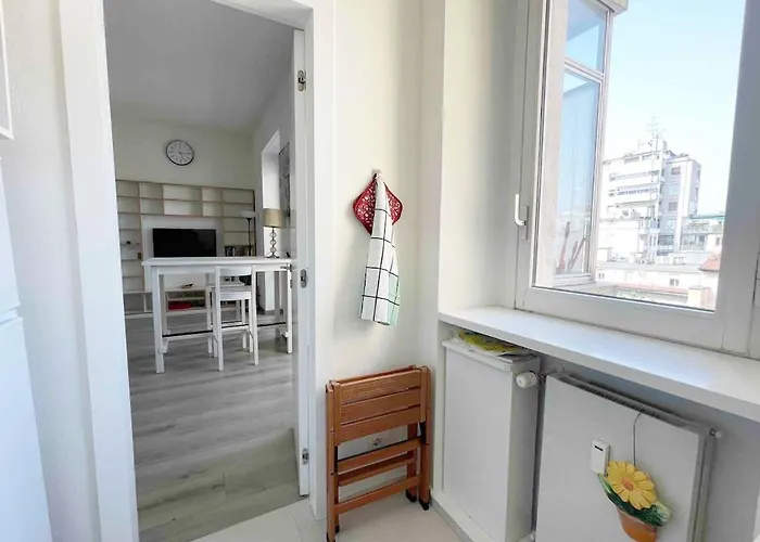 Mascagni Flat Lejlighed